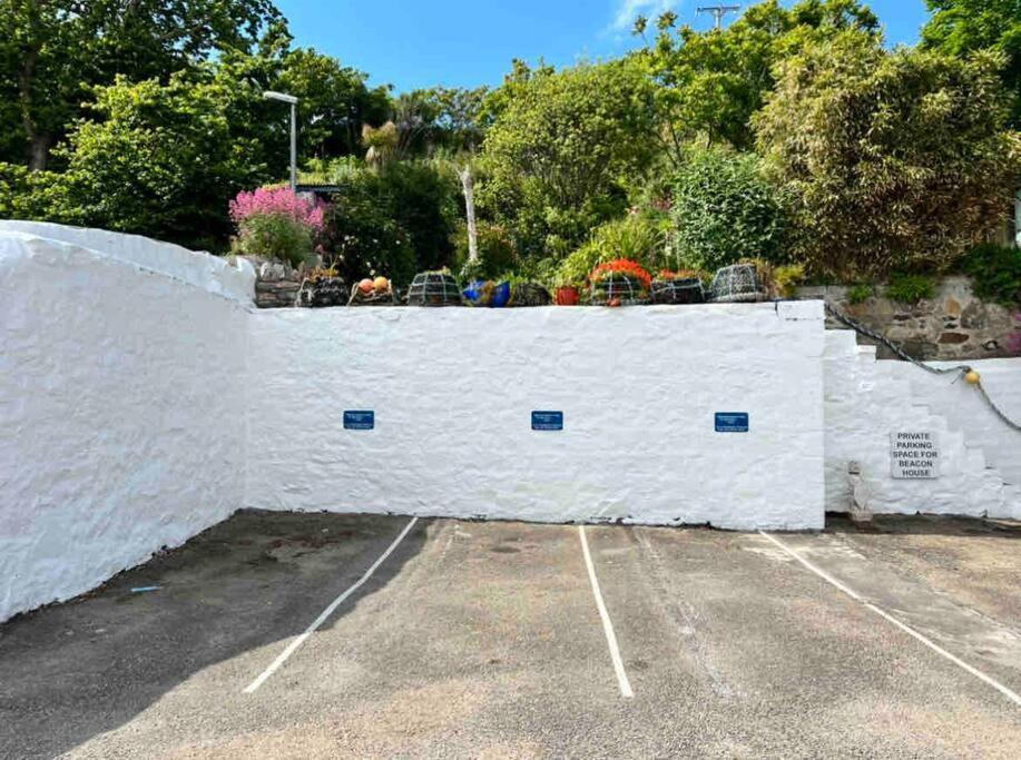 Luxury Modern Suite In Marazion With Parking Exterior photo